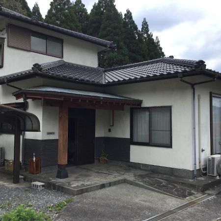 Hotel 湯布院月灯り à Yufu Extérieur photo