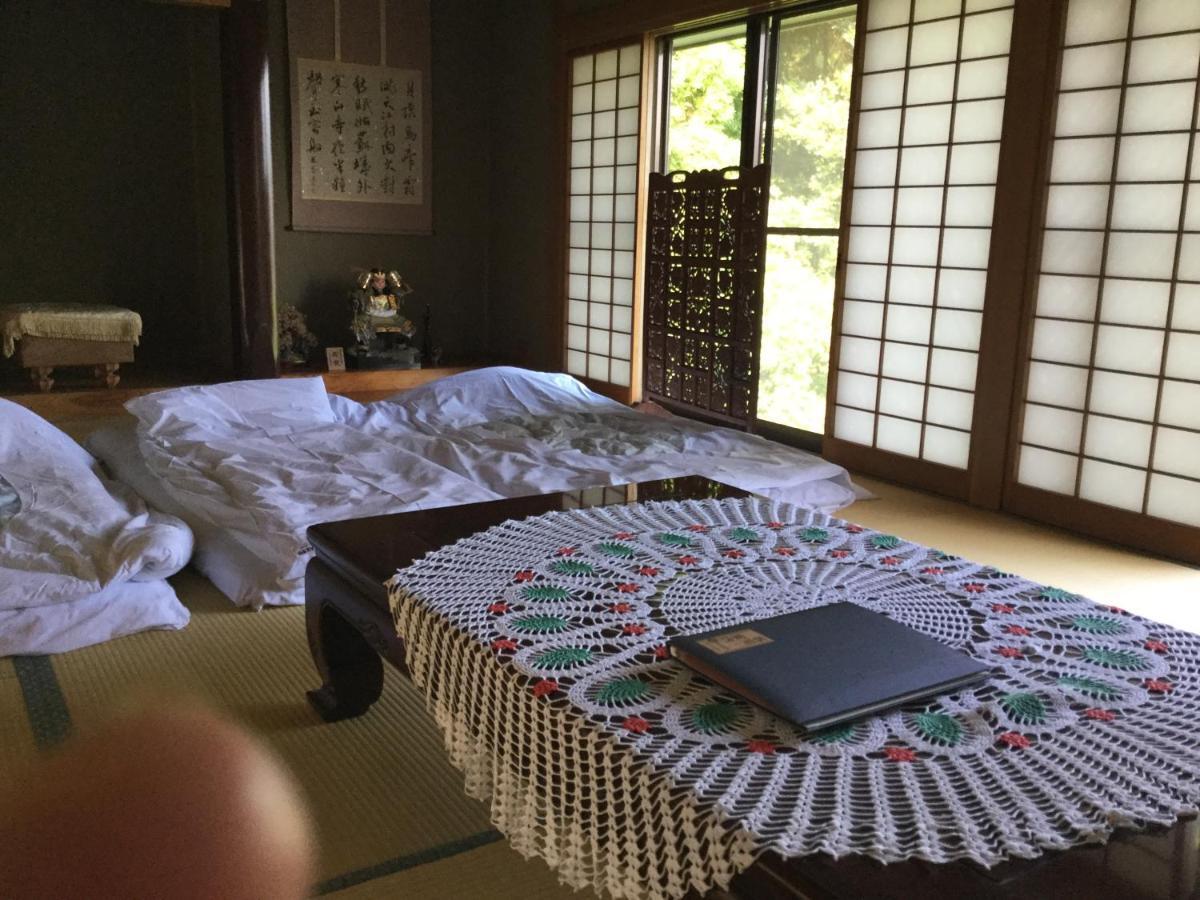 Hotel 湯布院月灯り à Yufu Extérieur photo